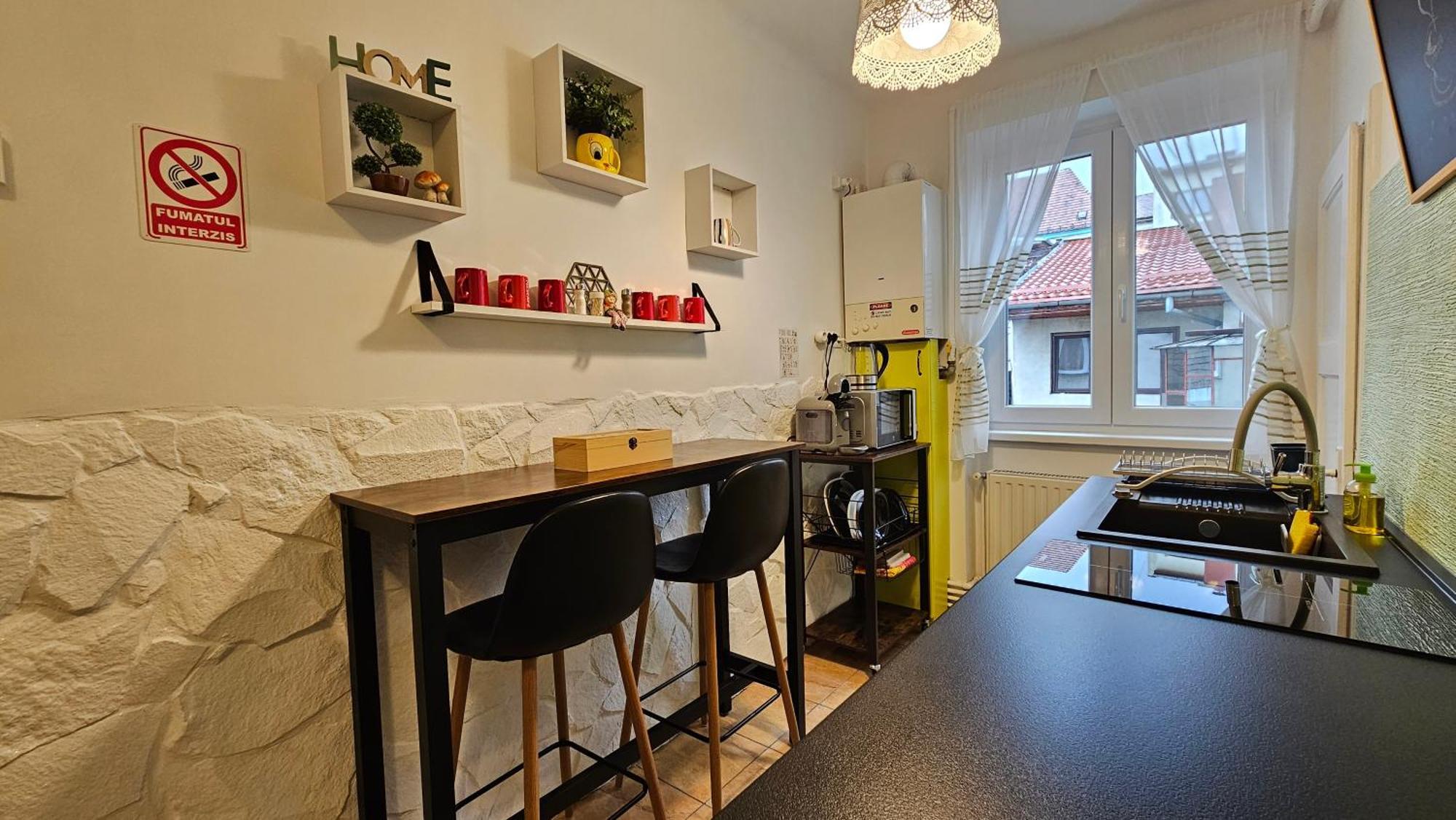 Tusmorez Central Apartment Târgu-Mureş Екстериор снимка