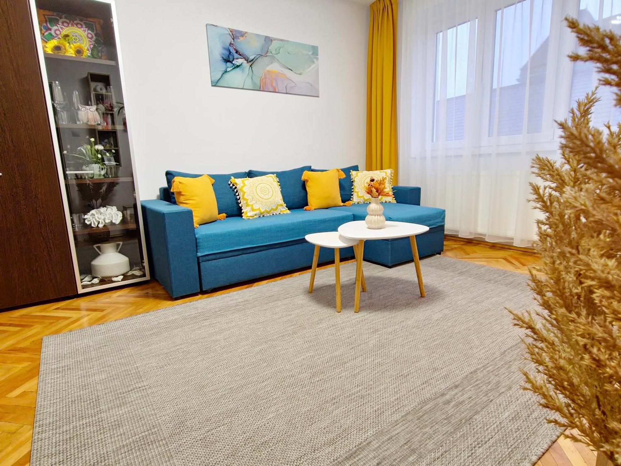 Tusmorez Central Apartment Târgu-Mureş Екстериор снимка